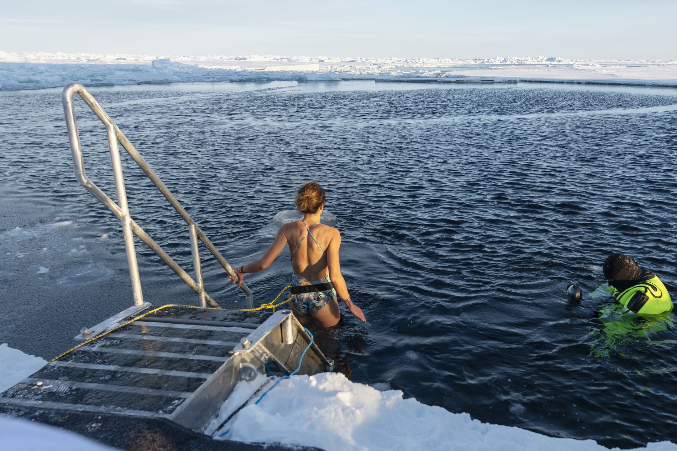 Plongeon polaire dans les eaux glacées